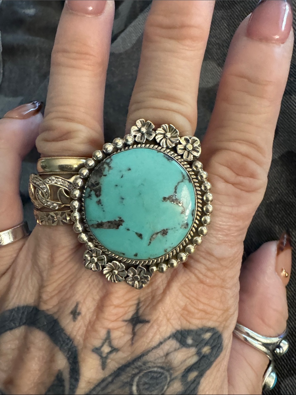 925 silver Turquoise Flower-Frame Statement Ring - Women's Jewelry